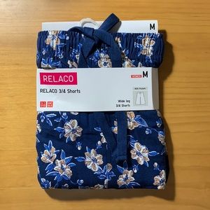 UNIQLO Wide Leg RELACO 3/4 Shorts // Size M